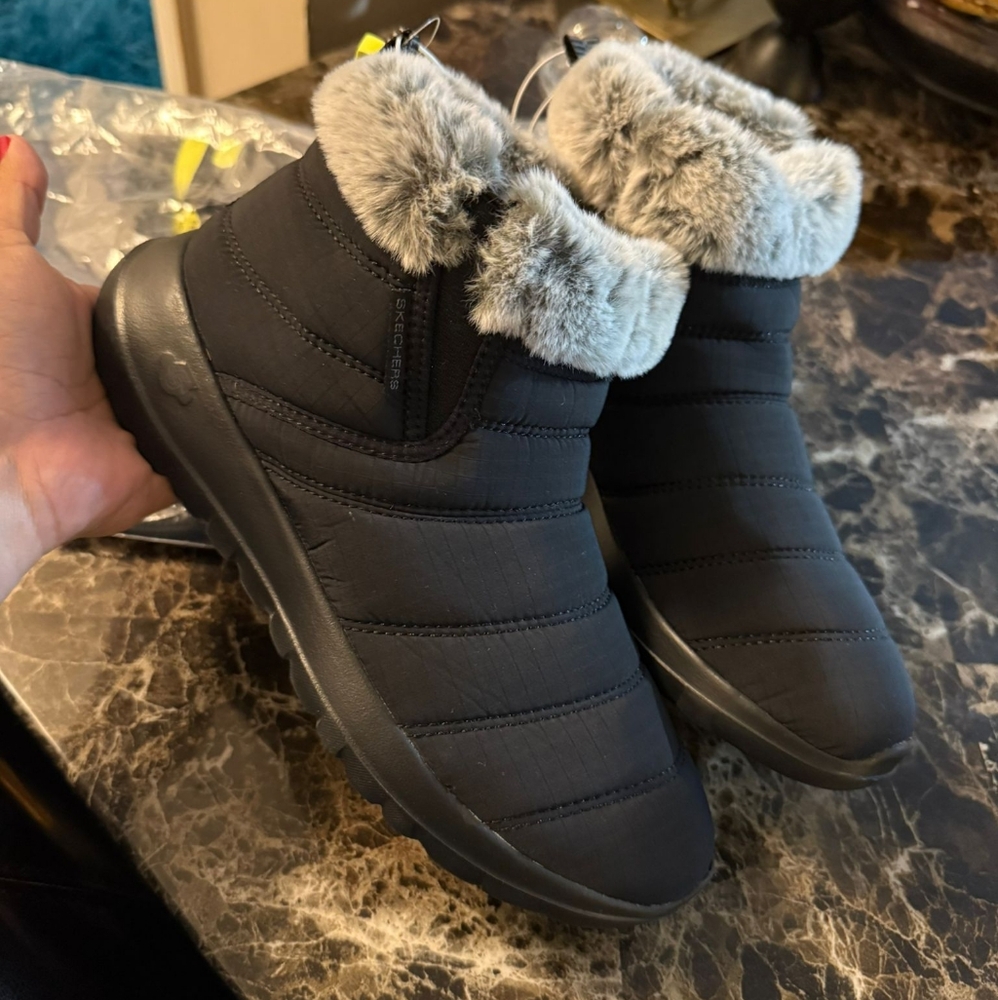 Skechers Black and Gray Quilted Winter Boots